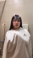 ショッピングモールトイレでスケベカップル