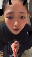 ドジな子がタイツ見せようとしておっぱい胸チラ