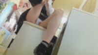 超高画質だよ♪ゆるゆるオマタでハプニング！？超きわどい校則違反スレスレの食い込みパンツｗｗ