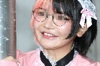 コスプレイヤーの顔面アップ200