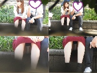 お座りお姉さん発見１５４！！大変です！！パンツが見えてますよ