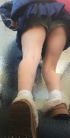 見せパン美脚