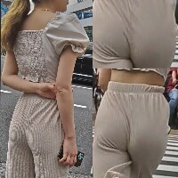 SS級□尻肉が上下左右に飛び散ります□全スケピタパンツ