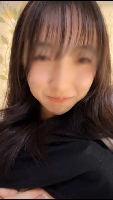 上品そうなお姉さんがカメラの前で⋯
