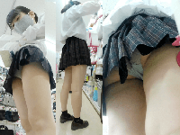 素朴なエロパン美少女