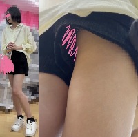 隙間から メガネお姉さん◇スマホ撮り