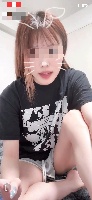 超かわいい子がゆるゆる短パンで隙間ちらちら配信