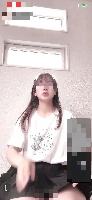 透明感ある超かわいい子がお部屋でちらちら配信①