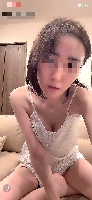 美かわいい子の部屋着ちらちら配信