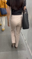 プリ尻パン線丸見えの女子大生
